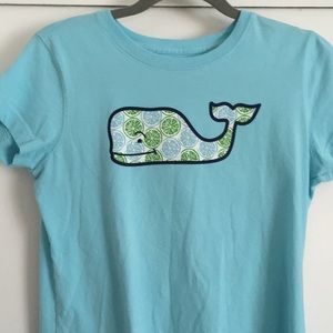 vineyard vines t-shirt